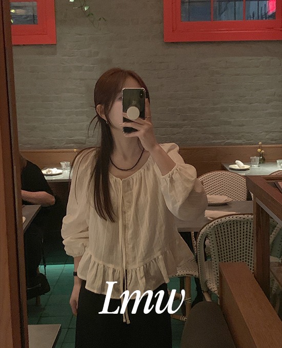 merryaround - [l.m.w] salt lace shirring (bl)♡韓國女裝上衣